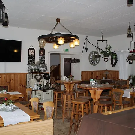 Hildfelder Stuebchen 3*