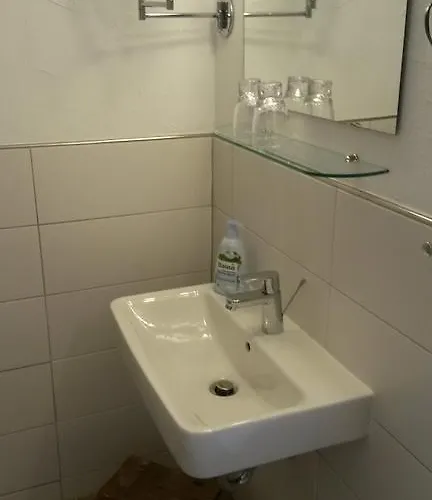 Πανσιόν Hildfelder Stuebchen 3*