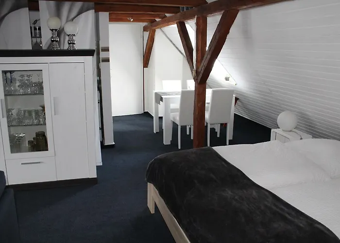 Hildfelder Stübchen Gasthof 3*